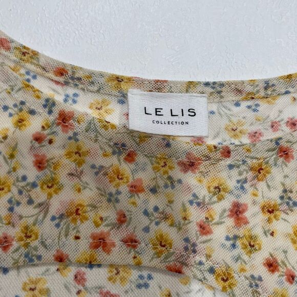 Le Lis Floral Mesh Crop Top Sheer Ruffle Hem Women’s Size Small - Picture 3 of 6